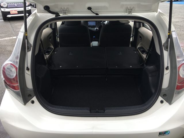 Toyota AQUA 2012-07 188440-14