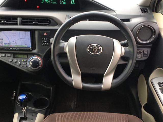 Toyota AQUA 2012-07 188440-7