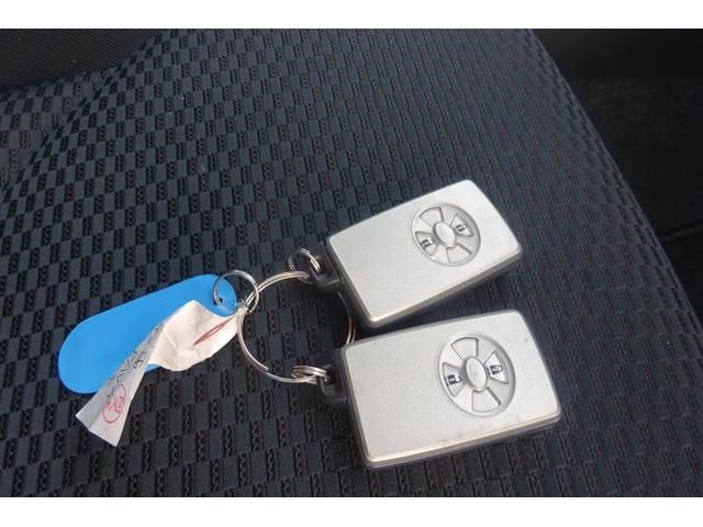 Toyota RAV4 2006-09 17046-6