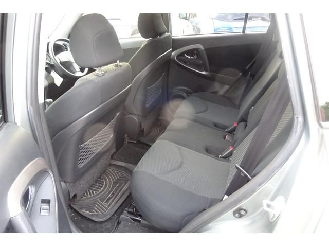 Toyota RAV4 2006-09 17046-16