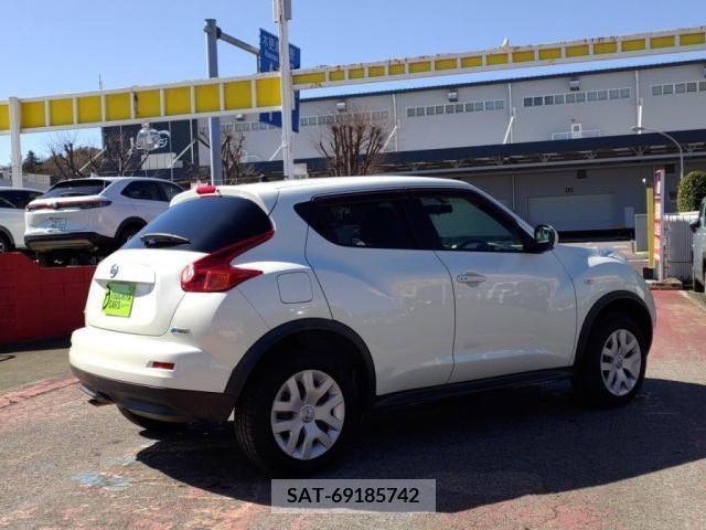 Nissan JUKE 2011-10 320498-10