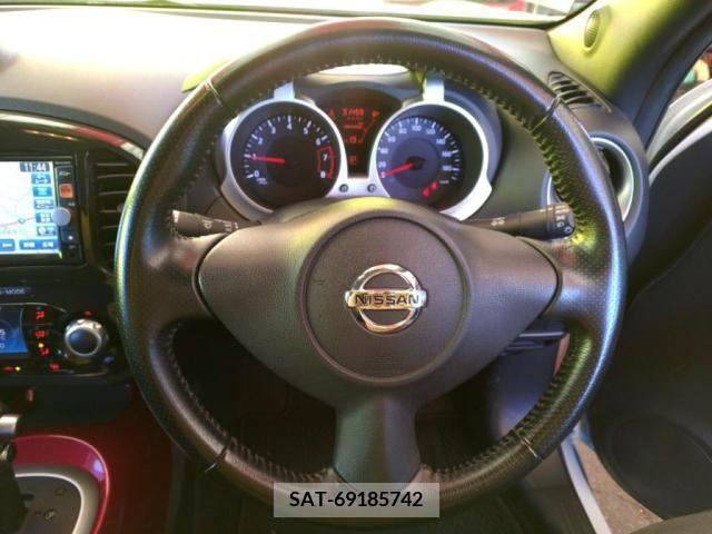 Nissan JUKE 2011-10 320498-13