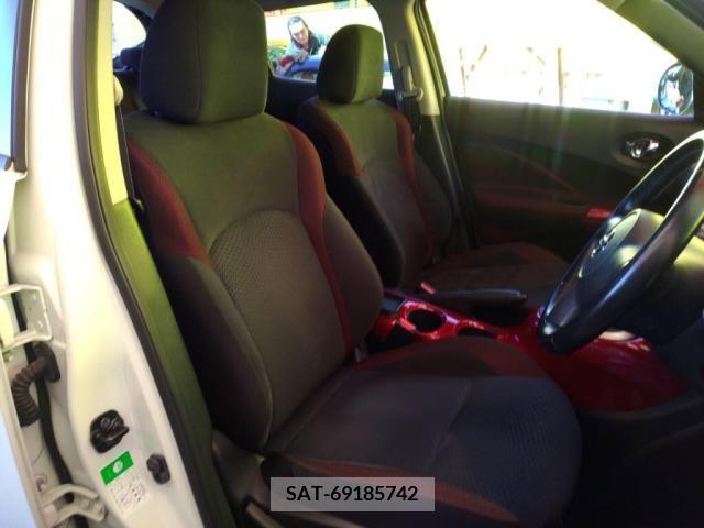 Nissan JUKE 2011-10 320498-12