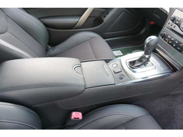 Nissan SKYLINE COUPE 2013-08 5294-12