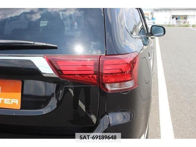 Mitsubishi OUTLANDER PHEV 2015-09 350629-8