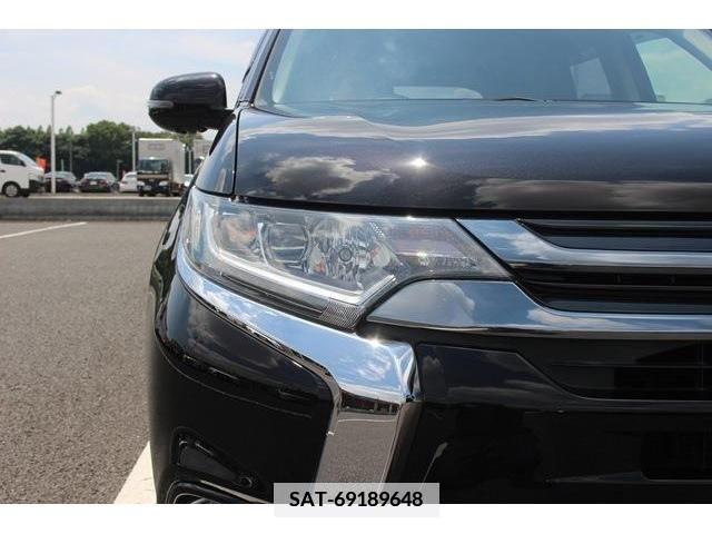Mitsubishi OUTLANDER PHEV 2015-09 350629-7