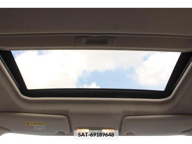 Mitsubishi OUTLANDER PHEV 2015-09 350629-15