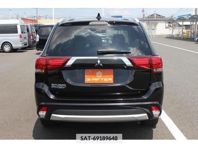 Mitsubishi OUTLANDER PHEV 2015-09 350629-4