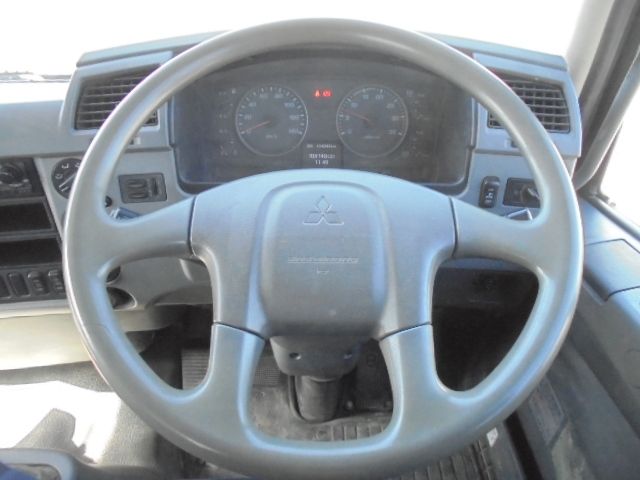 MITSUBISHI FUSO Fighter 2009-12 14905-1