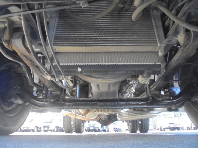 MITSUBISHI FUSO Fighter 2009-12 14905-16