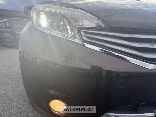 Nissan NOTE 2014-10 302366-12