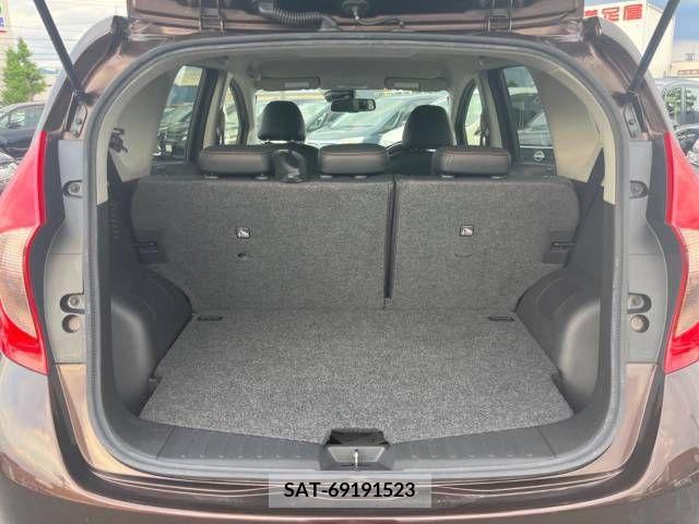 Nissan NOTE 2014-10 302366-10