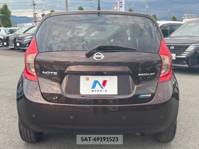 Nissan NOTE 2014-10 302366-15