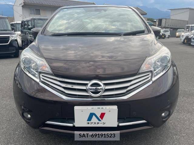 Nissan NOTE 2014-10 302366-14