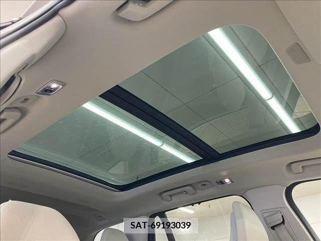 Volvo XC90 2021-03 335894-8