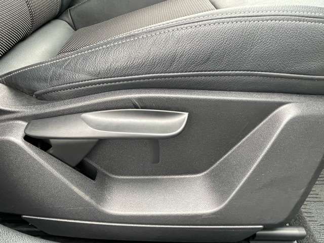Audi Q2 2019-02 10181-14