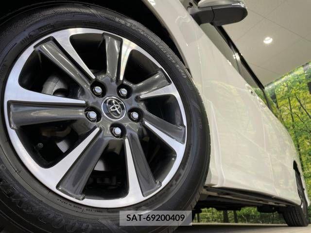 Toyota VOXY 2017-09 289204-14