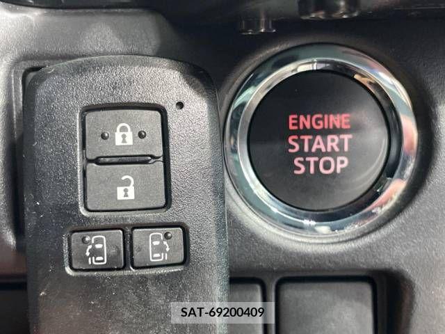 Toyota VOXY 2017-09 289204-7