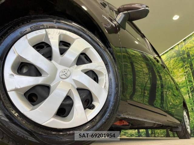 Toyota SIENTA 2016-08 350341-14