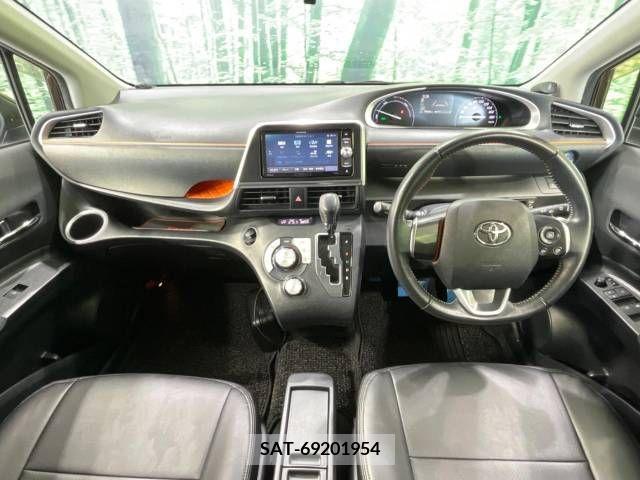 Toyota SIENTA 2016-08 350341-1