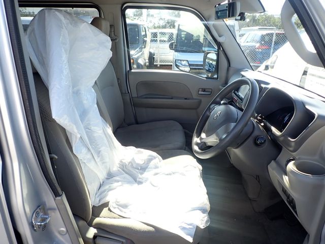 Suzuki EVERY WAGON 2018-10 24043-17