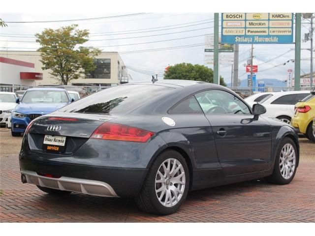 Audi TT 2008-09 21555-2