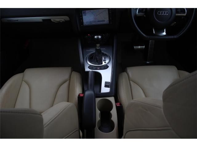 Audi TT 2008-09 21555-8