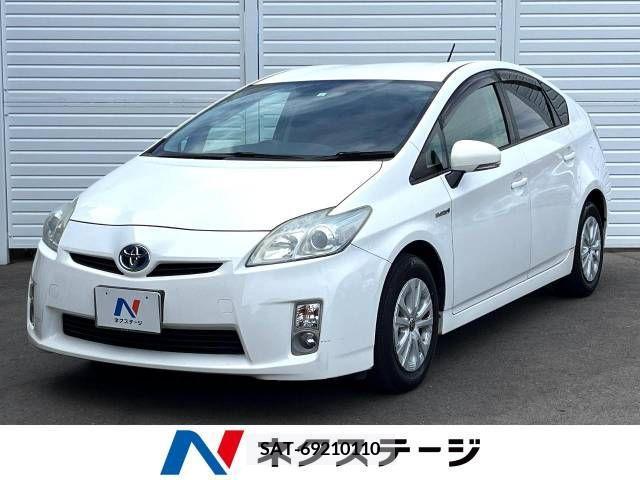 Toyota PRIUS 2011-12 352908-0