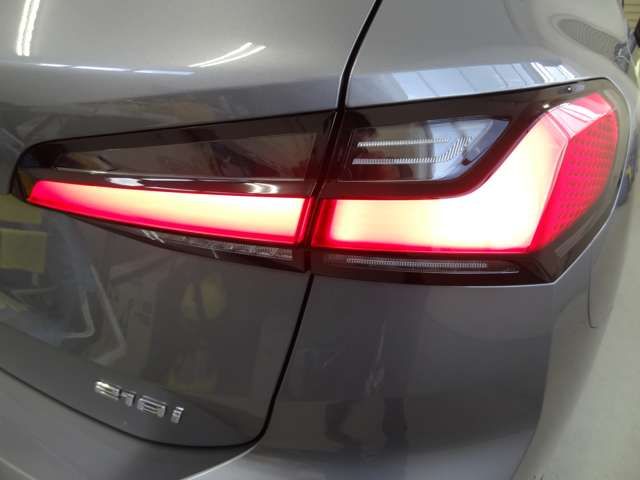 Bmw 2 SERIES 2022-12 18234-12
