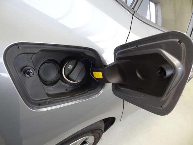 Bmw 2 SERIES 2022-12 18234-11