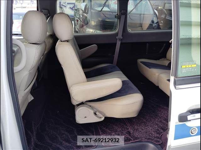 Nissan LARGO 1997-09 274693-13