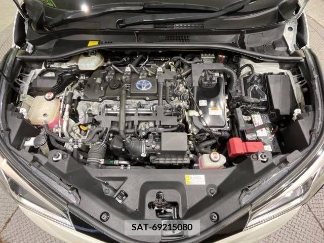Toyota C-HR 2018-05 295019-18
