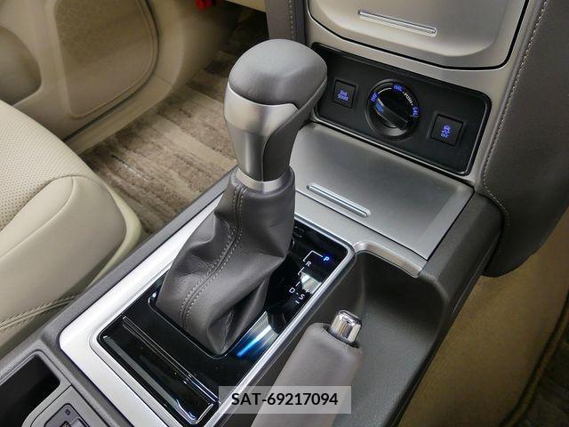Toyota LAND CRUISER PRADO 2023-02 316596-14