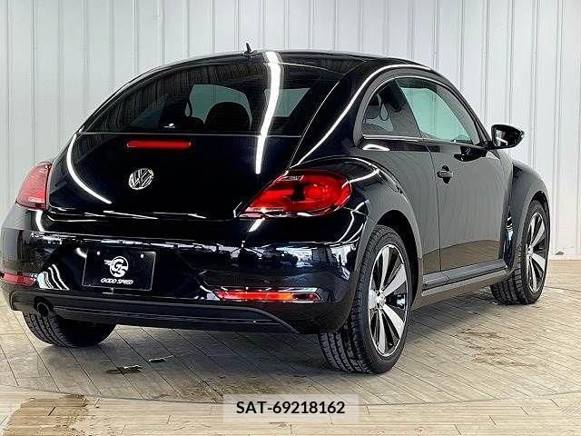 VolksWagen THE BEETLE 2017-05 219792-14
