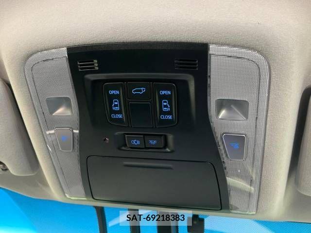 Toyota VELLFIRE 2017-03 369704-3