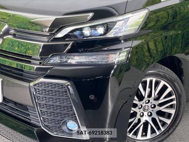 Toyota VELLFIRE 2017-03 369704-13