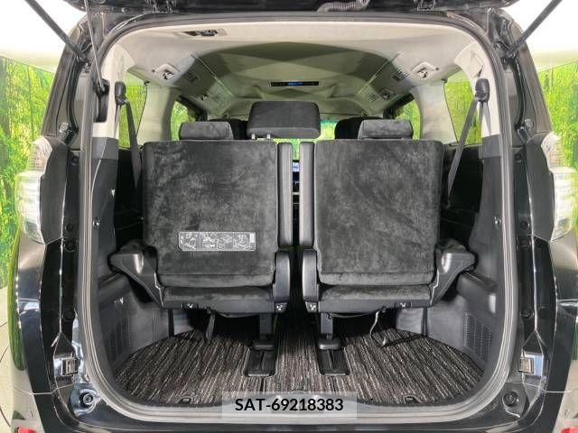 Toyota VELLFIRE 2017-03 369704-11