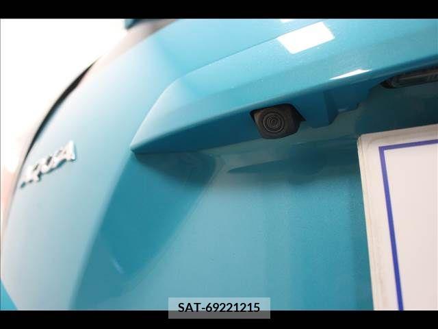 Toyota AQUA 2017-06 261839-14
