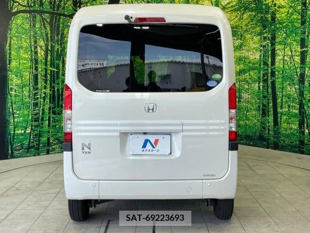 Honda N-VAN 2018-09 365634-15