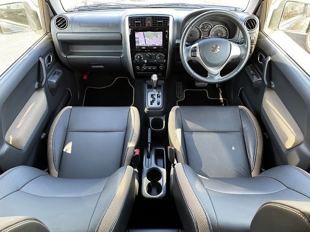Suzuki JIMNY 2015-05 188615-1