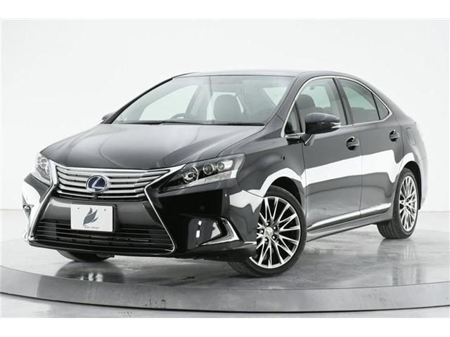 Lexus HS 2017-08 183493-1
