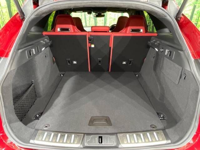 Jaguar F-PACE 2019-07 186556-13