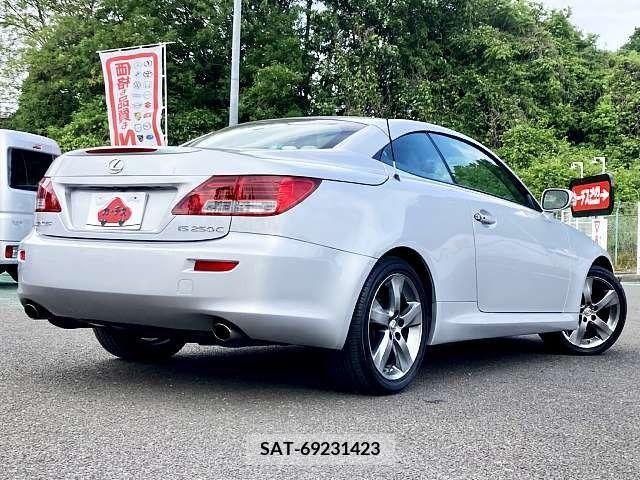 Lexus IS 2009-05 388306-2