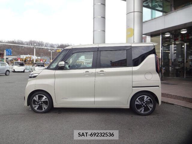 Nissan ROOX 2021-03 217238-4