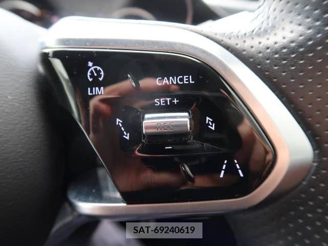 Jaguar E-PACE 2022-03 273931-9