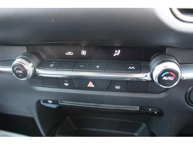 Mazda CX-30 2021-12 193276-3