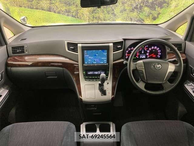 Toyota ALPHARD 2013-03 374168-1