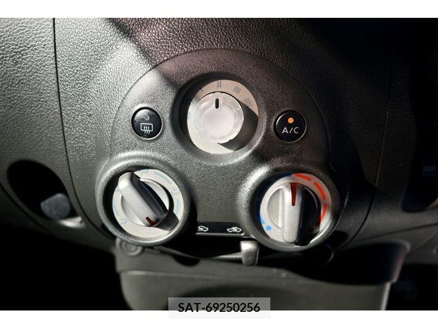 Nissan CUBE 2011-05 207435-24