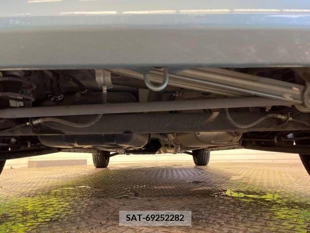 Suzuki SPACIA 2015-11 380741-16