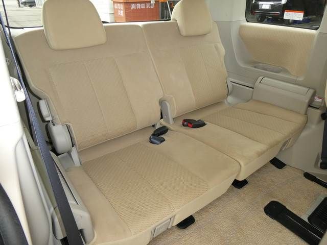 Mitsubishi DELICA D5 2010-07 5747-14